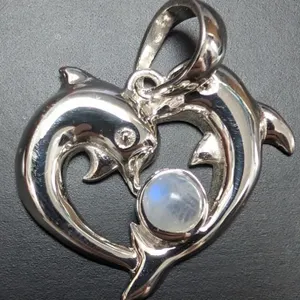Silver & Moonstone Heart Shaped Pendant