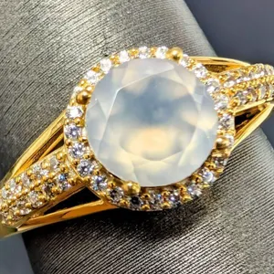 Approx 1 ct Chalcedony and Silver Ring