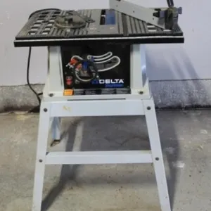 Delta Shopmaster 10" Table Saw