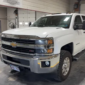 2015  Chevrolet  Silverado 2500HD  4x4 LT 4dr Crew Cab LB