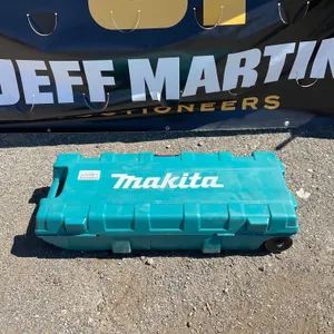UNUSED MAKITA HM1307CB ELECTRIC BREAKER