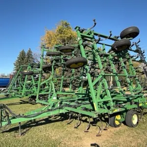 John Deere 980 44.5’ field cultivator