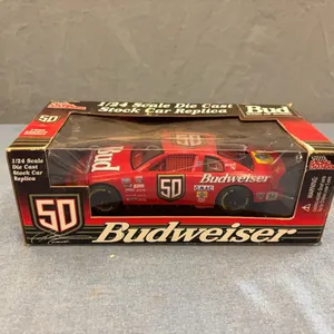 1/24 Budweiser Race Car