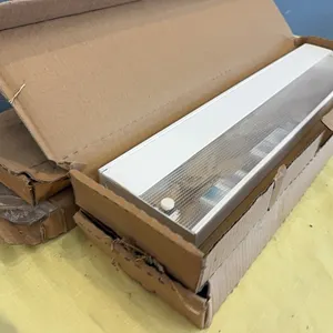 4 under cabinet lights