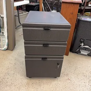 Desk cabinet