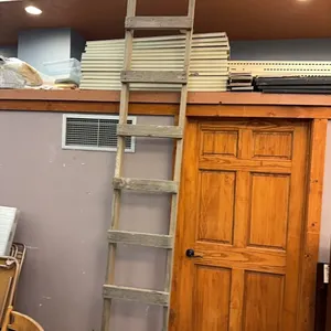 Wood ladder