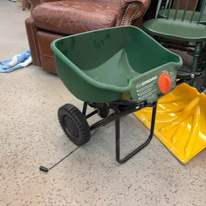 Scott’s broadcast spreader