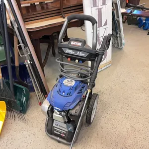 Black Max 2700 psi power wsaher