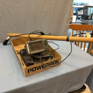 Lowrance Hook 4X Fishfinder