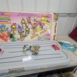 Teenage Mutant Ninja Turtles Subterranean Sewer Hockey Game by Remco with Original Box