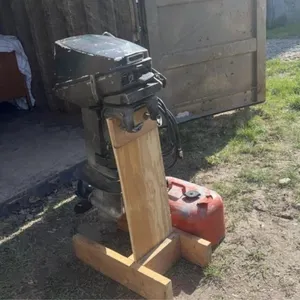 9.9 hp Johnston boat motor