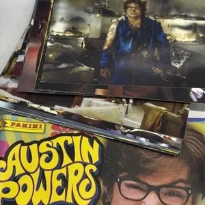 Panini Austin Powers photograph card lot