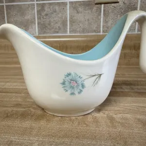 Vintage sauce dish