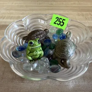 Glass dish, turtles, frog miniatures