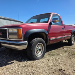 1993 GMC 3500 Single Cab Pickup, 4x4, 157,786 Miles, Automatic Transmission, 454 Engine with Overhau