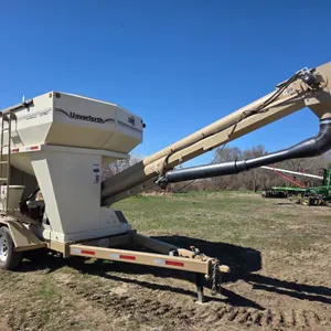 Unverferth Seedrunner 2750 Tandem Axle Seed Tender with Self Loading, Honda GX390 Engine with Electr