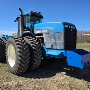 1997 New Holland 9682 – 4 Wheel Drive Tractor, 5,051 Hours, Bottom Dumping Rock Box, Dual 520/85R42
