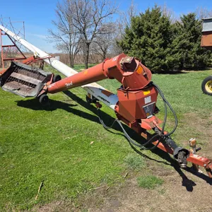 Feterl 10” x 71’ Auger with Single Auger Swing Hopper, Hydraulic Lift, 540 PTO, 15” Tires on 6 Bolt