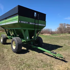 Brent 644 by Unverferth Gravity Box, Side and Under Unload, Extendable Hitch, Brakes, Lights, Chute