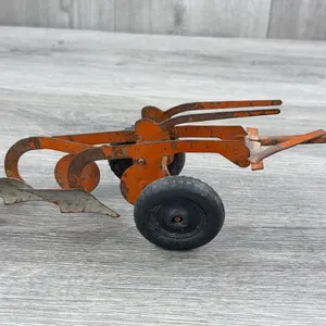 Allis-Chalmers 2 Bottom Plow, 1/16, American Precision