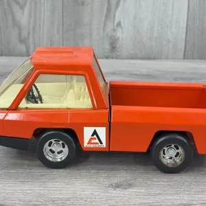 Allis-Chalmers Hurricane Rough Rider Truck, 9 1/4”Long, Ertl