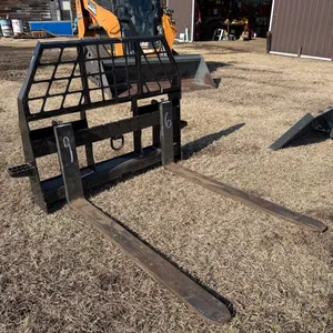 John Deere Worksite Pro Skid Steer Pallet Forks, Excellent Condition