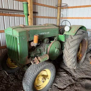 Vintage John Deere D Tractor, Shedded