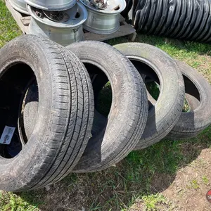 (4) Yokohama P245/60R18 Tires