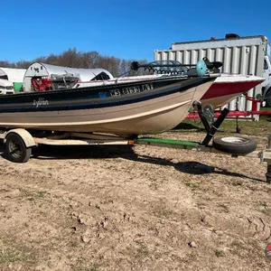 1985 Sylvan 14' Boat w/ Trailer