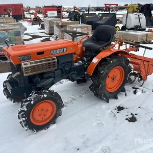 Kubota B7000DT 4WD Utility Tractor