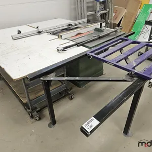 General International 50-550M Table Saw
 UNRESERVED