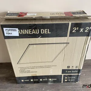 (2) LED Panel Lights
 UNRESERVED