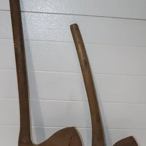 2 Broadaxes: 6" & 7.5" Axe Heads