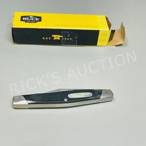 NEW Buck solitaire pocket knife - USA