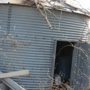 Read Steel 1,100 Bushel Grain Bin