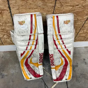 Simmons UJ6 Hockey Goalie Pads, Size Undetermined
