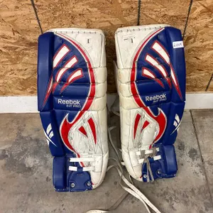 Reebok IntPro Hockey Goalie Pads, Size Undetermined