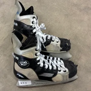 Bauer Vapor Hockey Skates, Size Undetermined