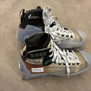Bauer XXX Vapor Hockey Skates, Size 8
