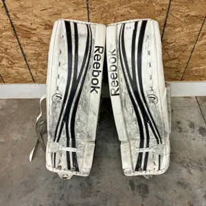 Reebok Sr 15K Hockey Goalie Pads, Size Undetermined