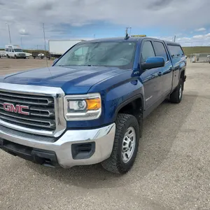 2019  GMC  Sierra 2500HD  4x4 SLE 4dr Crew Cab SB