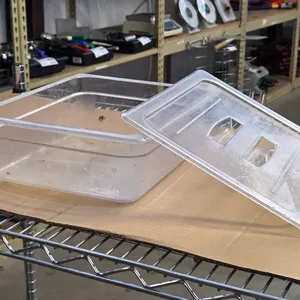 Plastic Food Pans and Lids
