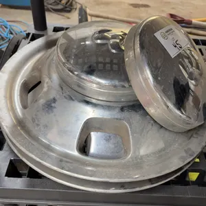 (2) Hubcaps
