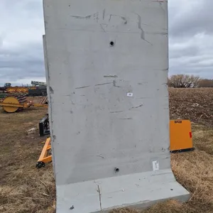 F - 12 - (10 10ft & 2 12ft) Pre fab concrete silage bunk walls, good for silage or commodities