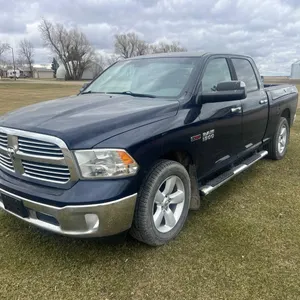 OFFSITE - 2015 Ram eco diesel DODGE RAM 1500 SLT CREW CAB