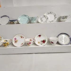China Cups/saucers (7)