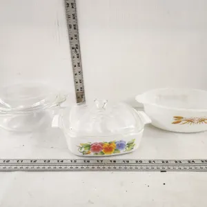 Fire King Casserole (no lid), Pyrex & other casserole dishes