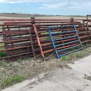 LIVESTOCK GATES