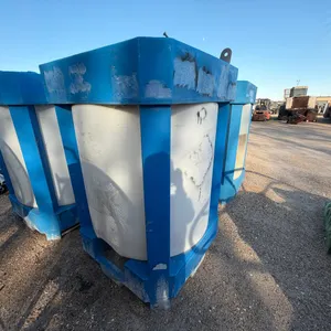 300 GALLON WATER TANK
