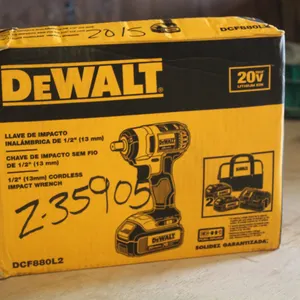 DEWALT 1/2IN CORDLESS IMPACT WRENCH